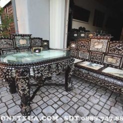 Trường kỷ tam sơn khảm ốc