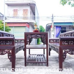 Bộ trường kỷ có màu nâu cánh gián