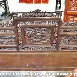 Trường kỷ dài 2m14 với mặt lá liền dày 2cm có vân rất đẹp, sắc nét.